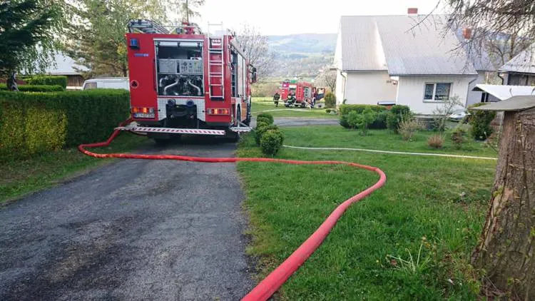 pożar garażu samochodowego Lipowe