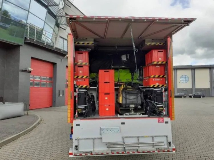 Komenda Miejska PSP ma nowy wóz strażacki Nowy Sącz