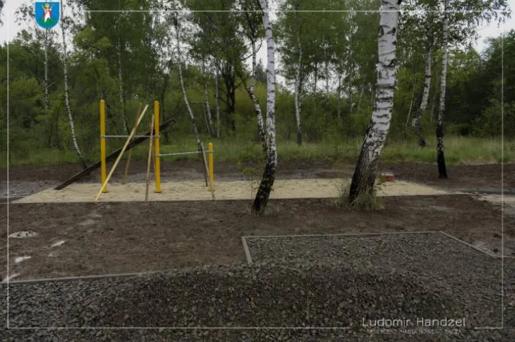 przy ścieżce nad Kamienicą powstaje nowe miejsce do rekreacji Nowy Sącz