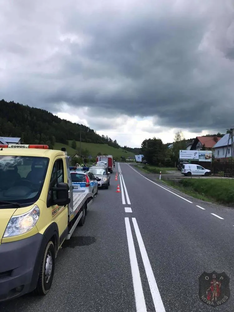 zderzenie dwóch samochodów osobowych Nowa Wieś