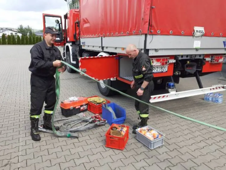 Sądeccy strażacy pojechali pomagać na Białoruś