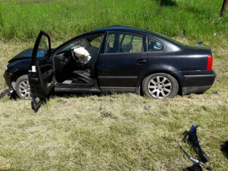 zderzenie samochodu osobowego i dwóch motocykli Frycowa