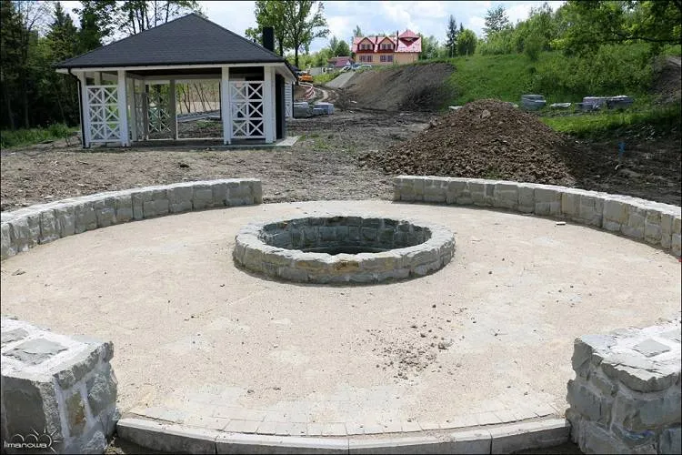 Trwa rewitalizacja Parku Miejskiego i Rynku w Limanowej