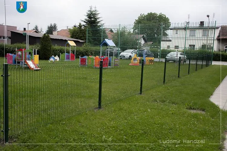 Zakończyła budowa placu zabaw przy ul. Podhalańskiej Nowy Sącz