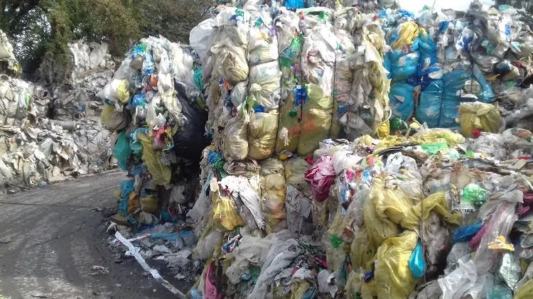 Po dawnych składowiskach odpadów na ul. Wyspiańskiego i Wiśniowieckiego nie ma już śladu