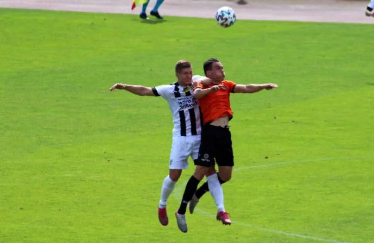 Porażka Sandecji na stadionie w Glogowie