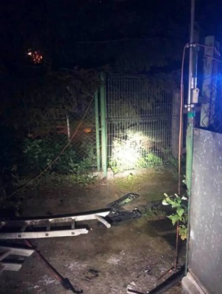 Pożar samochodu osobowego na ul. Dmowskiego Nowy Sącz