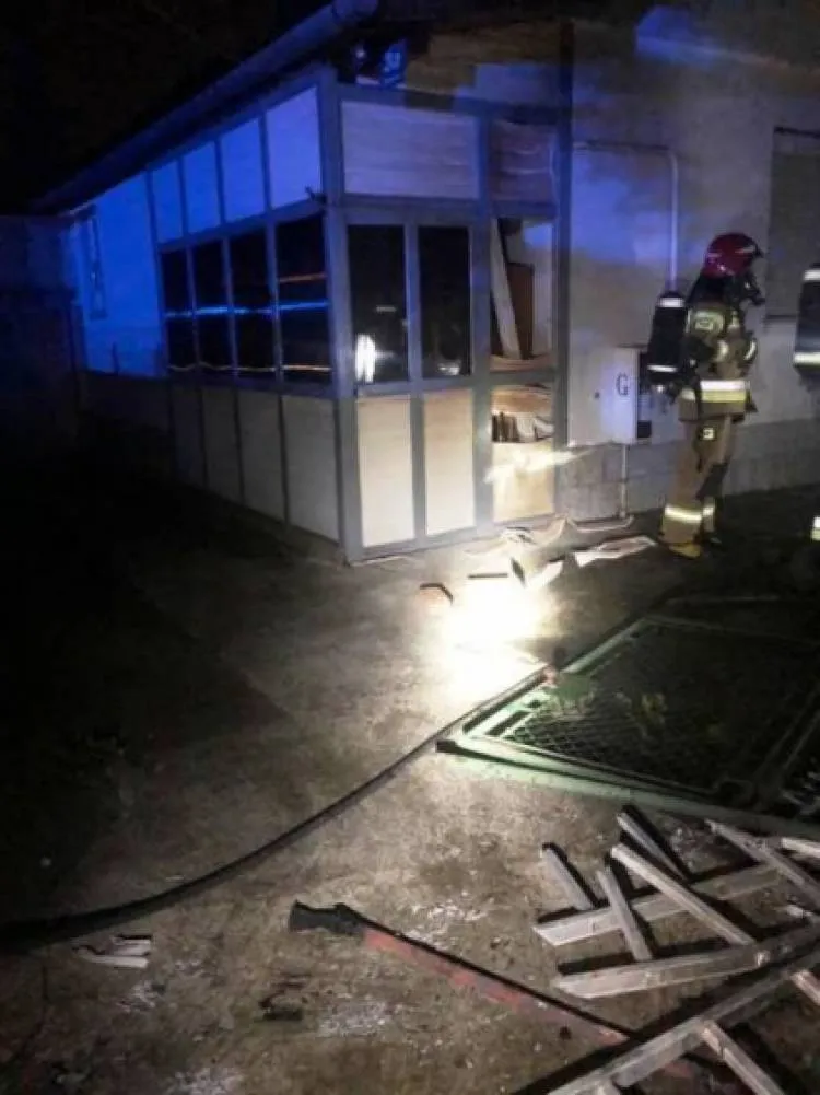 Pożar samochodu osobowego na ul. Dmowskiego Nowy Sącz