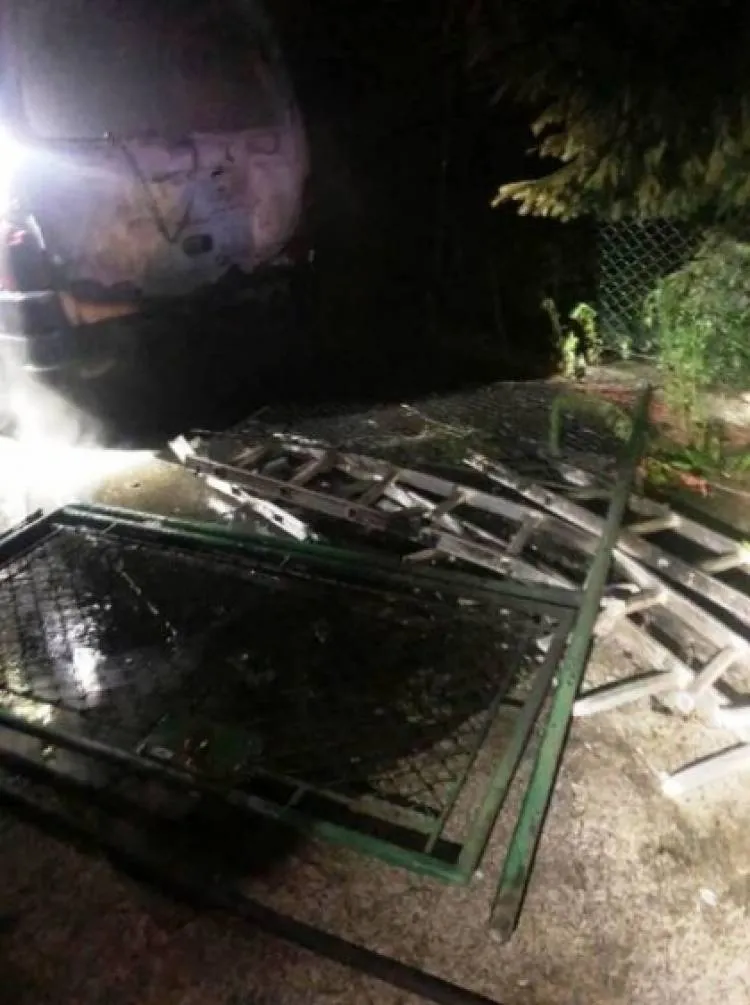 Pożar samochodu osobowego na ul. Dmowskiego Nowy Sącz