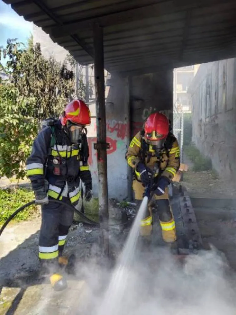 Pożar pustostanu na ul. 1 Maja