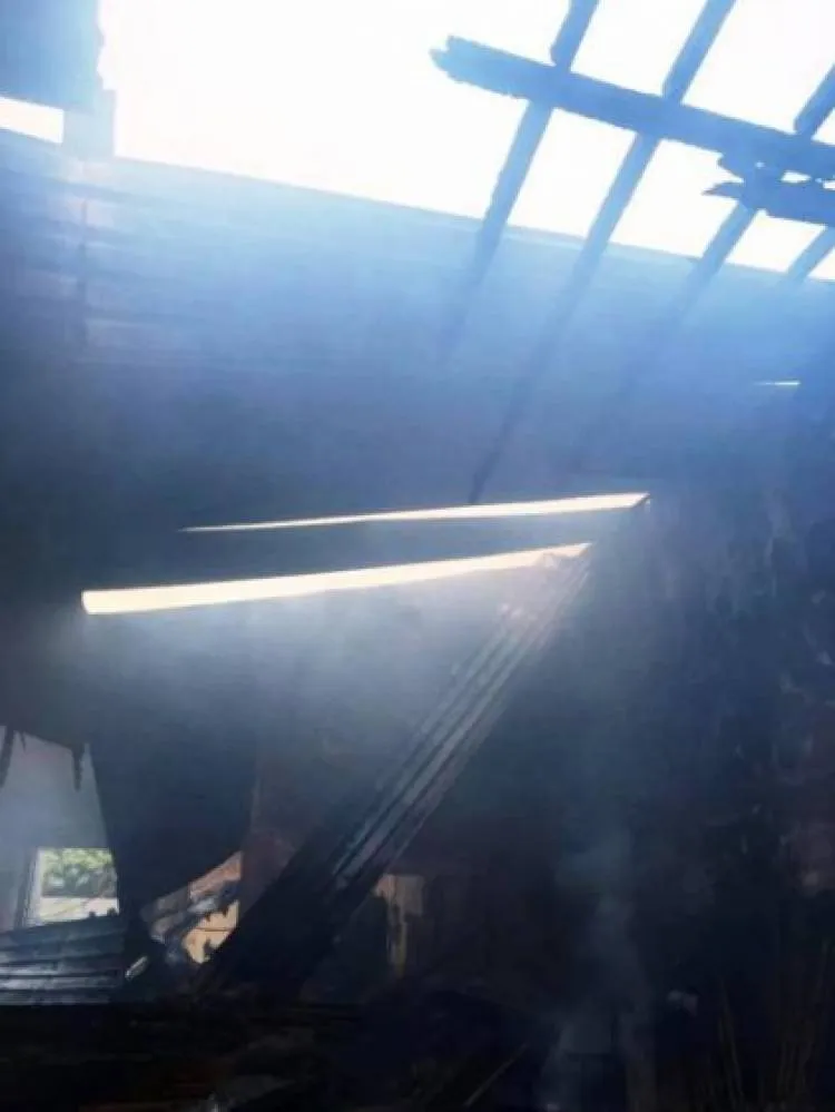 Pożar hali magazynowo-produkcyjnej w Wielopolu