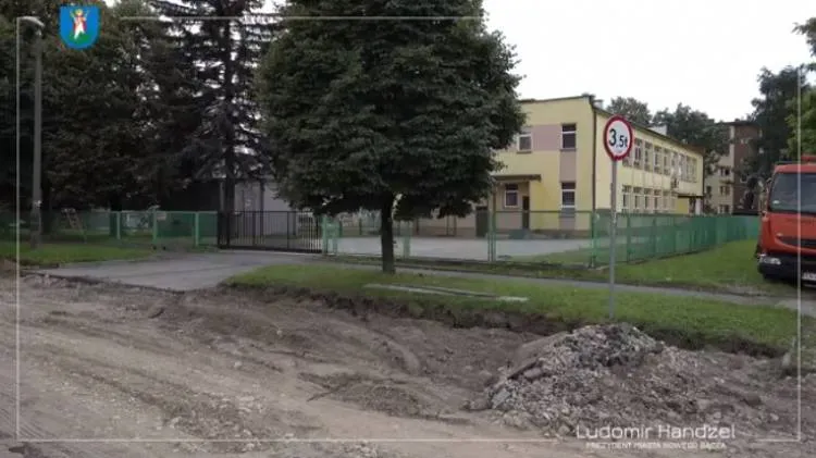 Rozpoczęła się przebudowa ul. Broniewskiego Nowy Sącz