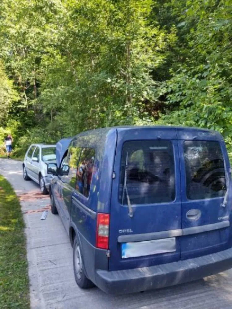 zderzenie dwóch samochodów Stróże