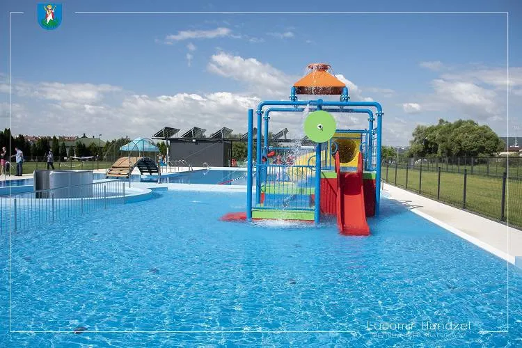 Basen nad Łubinką oficjalnie otwarty Nowy Sącz