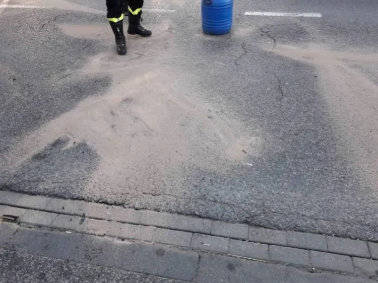 Zderzenie samochodu osobowego z motocyklem na ul. Nawojowskiej Nowy Sącz