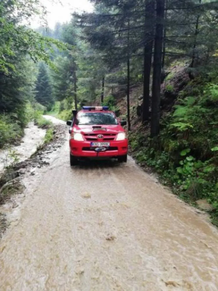 Piwniczna Zdrój. Strażacy interweniowali w związku z ulewnymi opadami deszczu