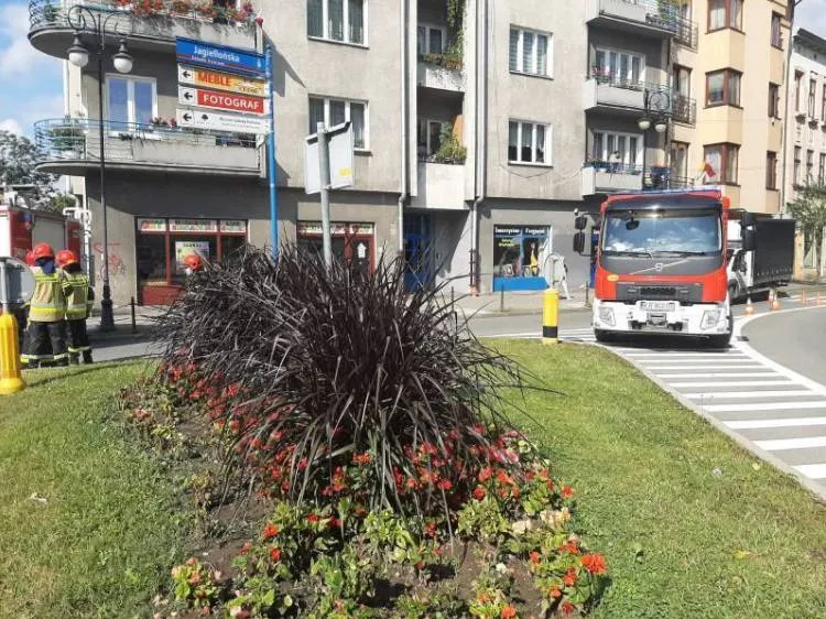 Wypadek na ul. Mickiewicza. Poszkodowany motocyklista trafił do szpitala Nowy Sącz