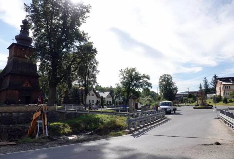 W Krużlowej wkrótce powstanie długo oczekiwana przez mieszkańców kładka dla pieszych