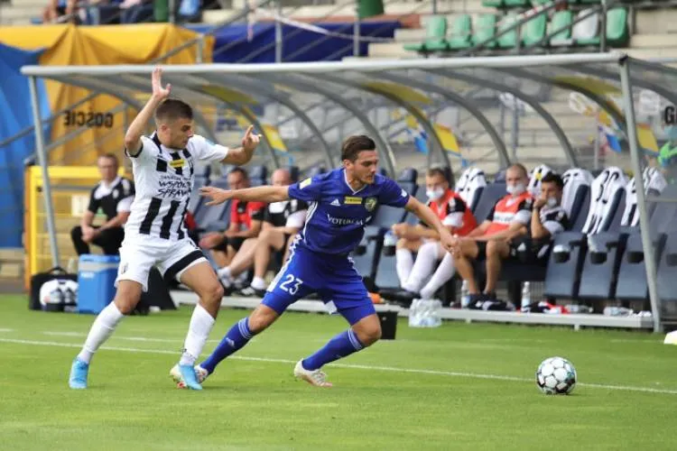 Drużyna Sandecji wraca z Legnicy bez punktów