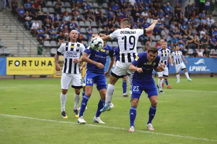 Drużyna Sandecji wraca z Legnicy bez punktów