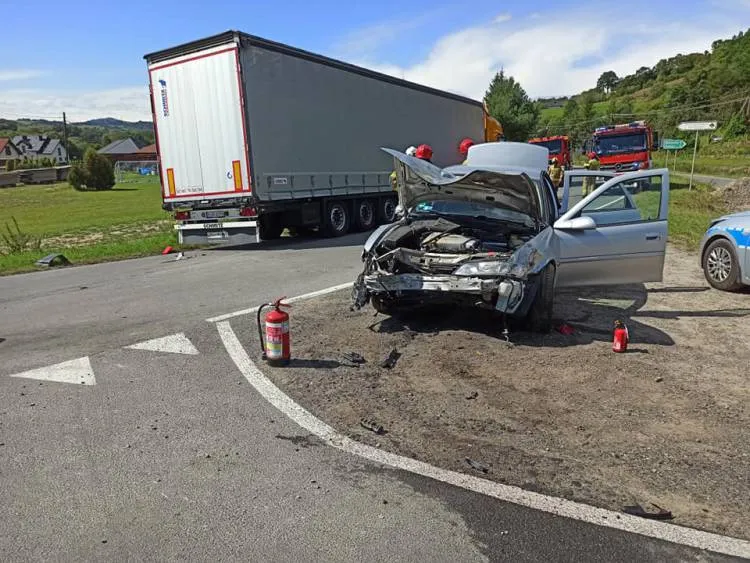 Wypadek na skrzyżowaniu Łosie - Klimkówka