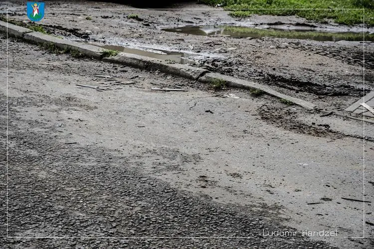 Trwa remont parkingu przy ul. Broniewskiego Nowy Sącz