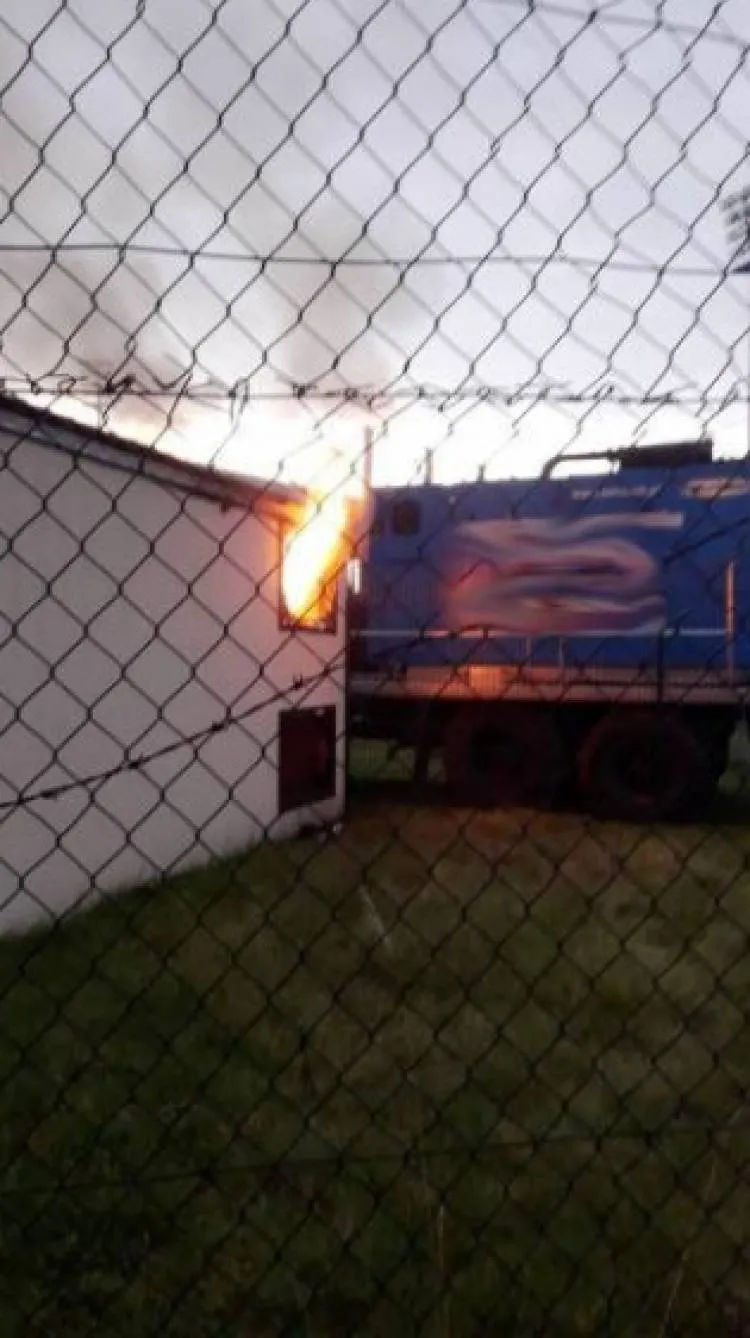 Na ul. Kilińskiego płonęła stacja transformatorowa Nowy Sącz