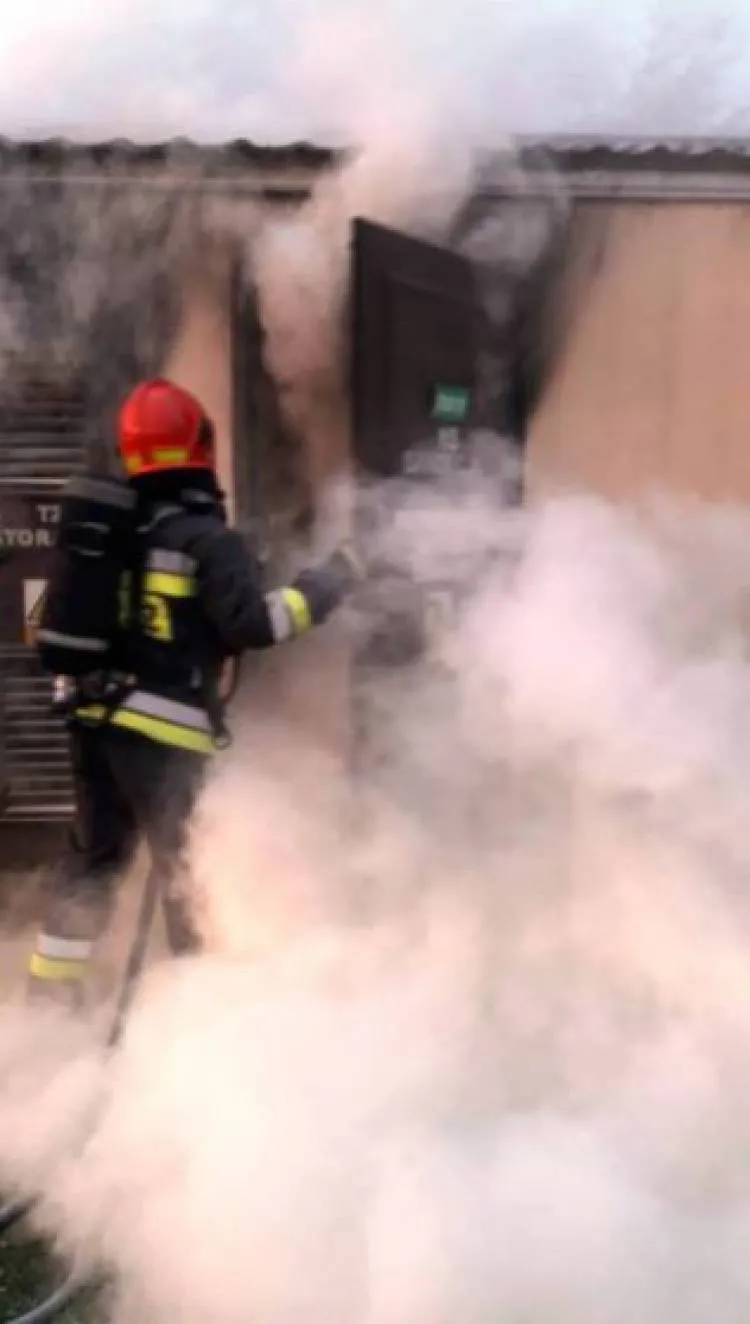 Na ul. Kilińskiego płonęła stacja transformatorowa Nowy Sącz