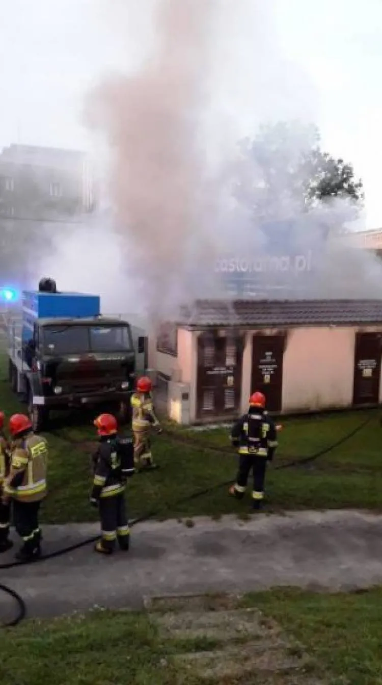 Na ul. Kilińskiego płonęła stacja transformatorowa Nowy Sącz