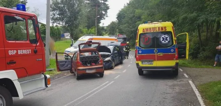 W Bereście zderzyły się dwa samochody osobowe
