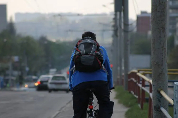 17 i 26 września na drogach Sądecczyzny będą prowadzone działania pn. "Bezpieczny rowerzysta"