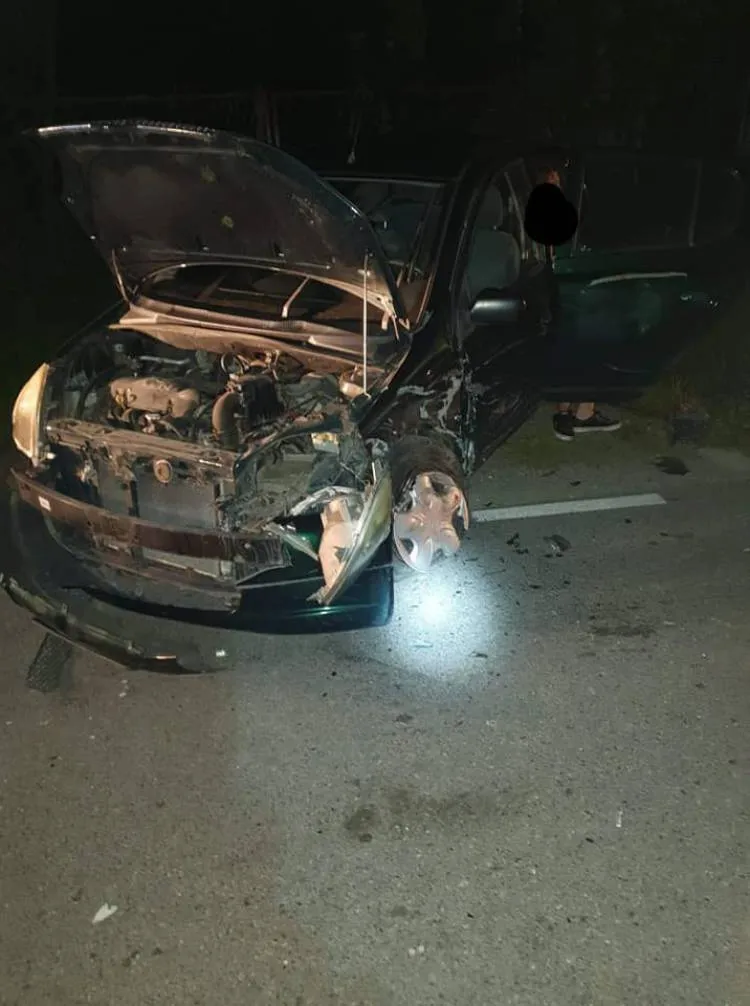 Kolizja dwóch osobówek w Ptaszkowej