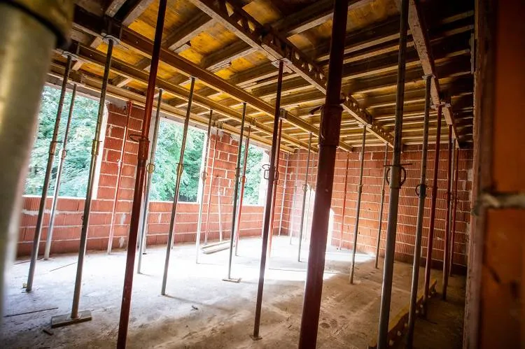 Trwa rozbudowa Szkoły Podstawowej w Polnej. I etap robót budowlanych odebrany