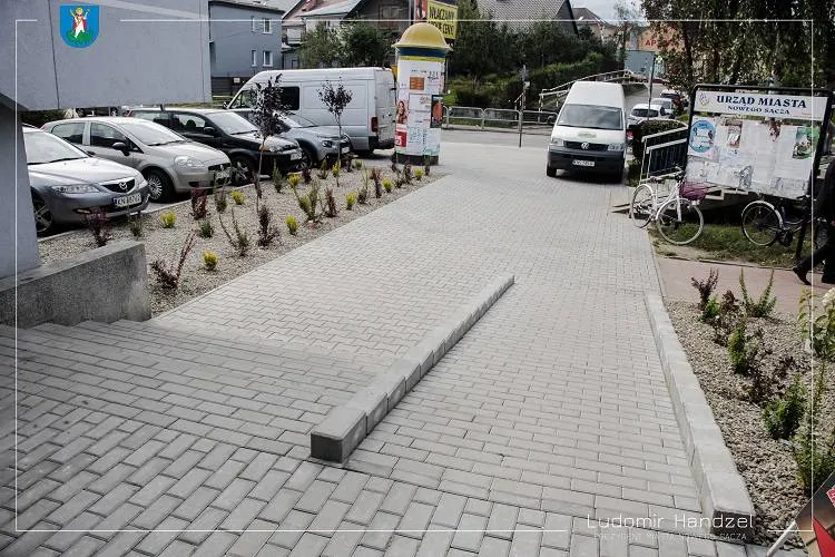 Parkingi i chodniki na Osiedlu Millenium zostały zmodernizowane Nowy Sącz