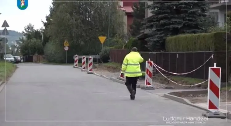 Trwa budowa nowego chodnika przy ulicy Kasprowicza na Osiedlu Kaduk Nowy Sącz