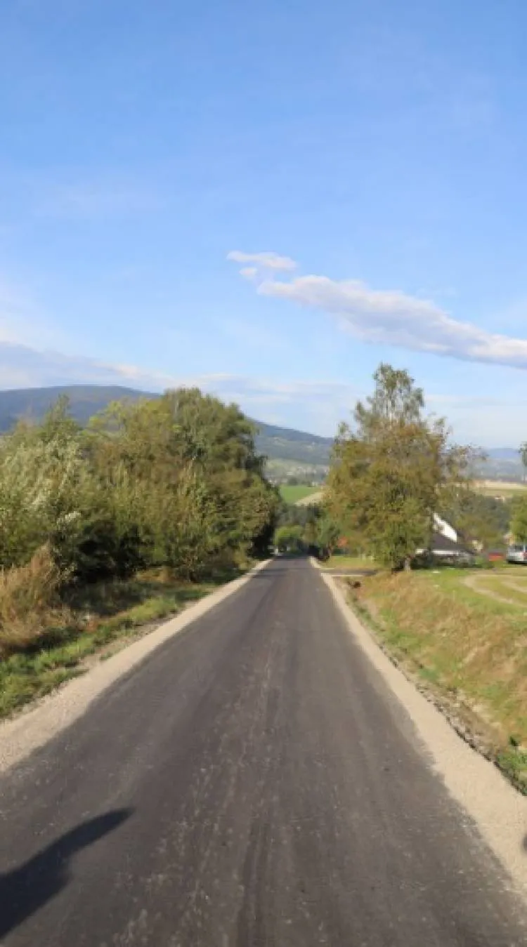 Zmodernizowane drogi w Gminie Limanowa już po odbiorach
