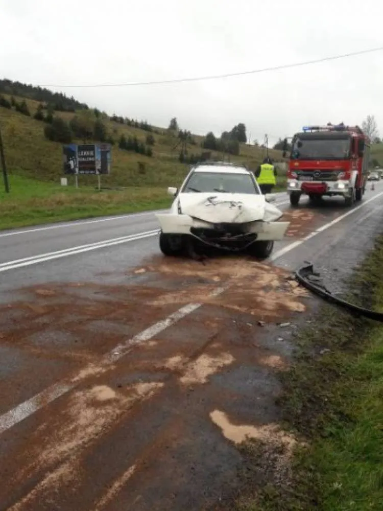 Kolizja dwóch samochodów w Nowej Wsi