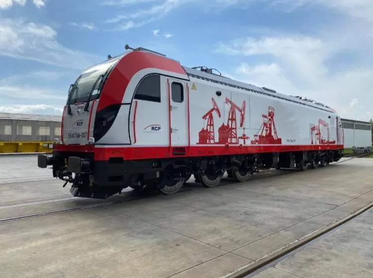Elektryczna lokomotywa DRAGON 2 oficjalnie przekazana dla spółki Rail Capital Partners