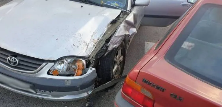 Zderzenie dwóch samochodów osobowych na DK28 w Biczycach Dolnych. Jedna osoba poszkodowana