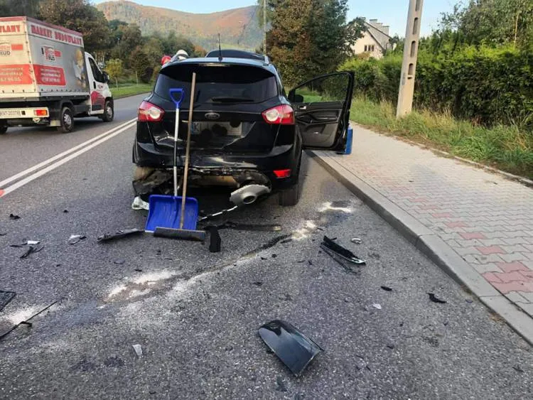Kolizja trzech aut na ul. Kolbego w Mszanie Dolnej