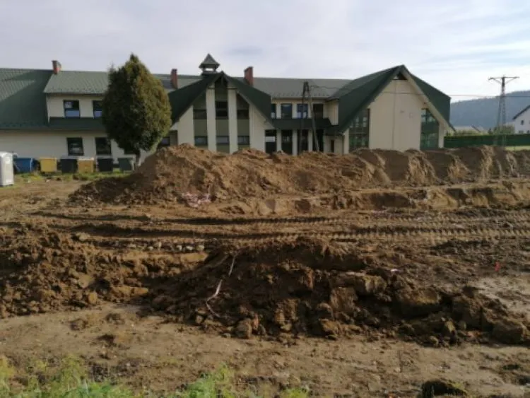 Trwają prace przy budowie parkingu w Gołkowicach Górnych