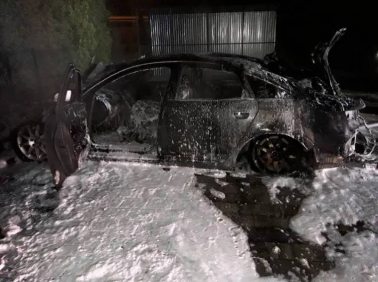 Pożar osobówki w Gostwicy