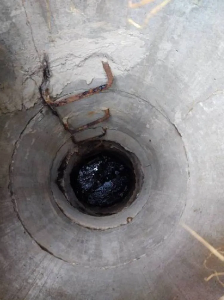 Złockie: Wyciek nieznanej substancji do studzienki kanalizacyjnej