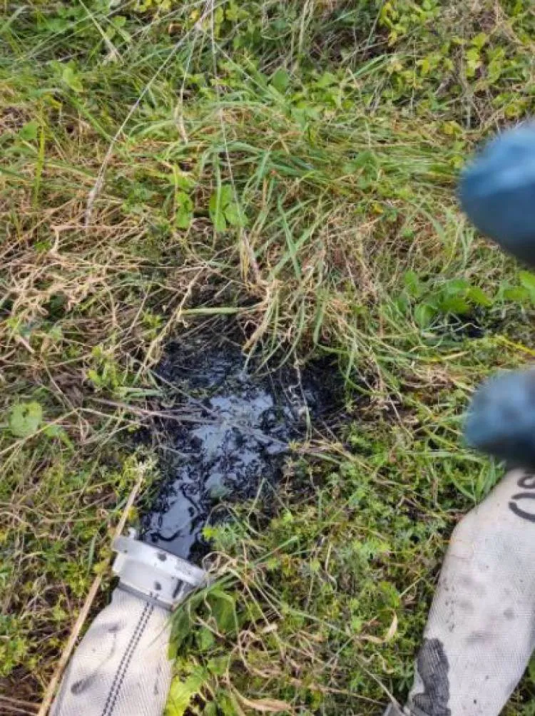 Złockie: Wyciek nieznanej substancji do studzienki kanalizacyjnej