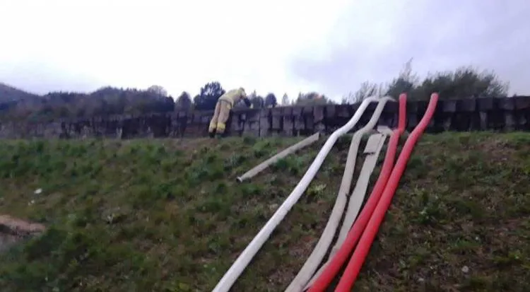 Kilkadziesiąt interwencji strażackich w związku z intensywnymi opadami deszczu na Sądecczyźnie