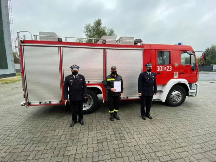 Strażacy z OSP Korzenna mają "nowy" samochód pożarniczy marki MAN