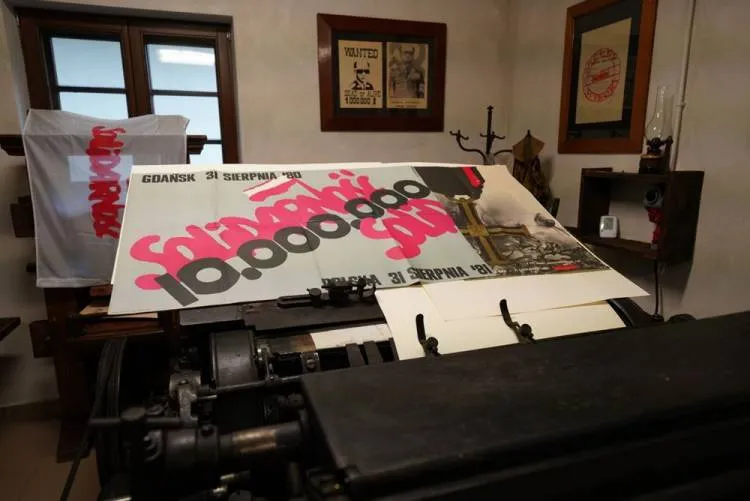 W Miasteczku Galicyjskim można oglądać wystawę „Ku wolności. NSZZ Solidarność. Ruch obywatelski”
