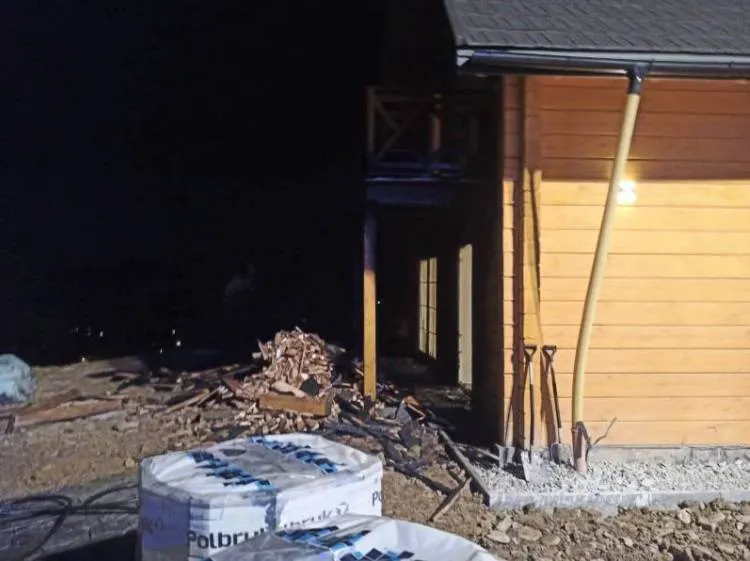 Pożar na budowie domu w Krynicy-Zdroju