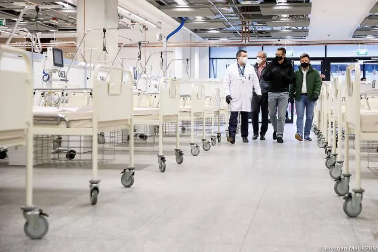 Rusza szpital tymczasowy na PGE Stadionie Narodowym w Warszawie