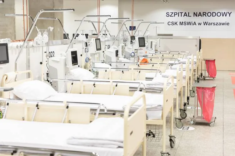Szpital Tymczasowy na Stadionie Narodowym w Warszawie przyjmie pierwszych pacjentów